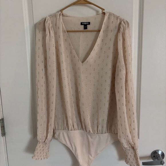 Express Tops - Express Metallic Dot Long Sleeve Bodysuit Blouse – Cream/Beige – Size M
